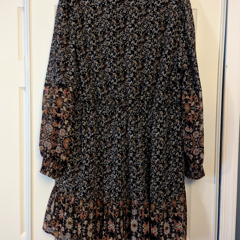 Knox Rose Floral Long Sleeve Dress - Picture 3 of 4